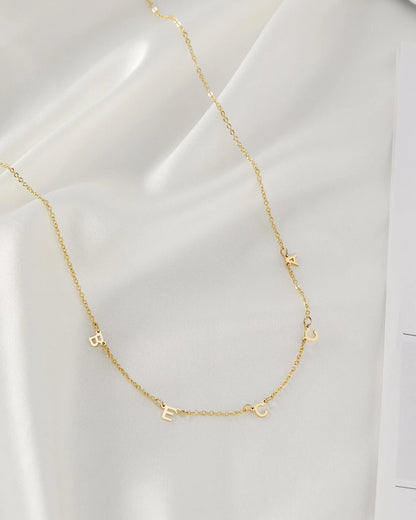 Middle Heart Necklace